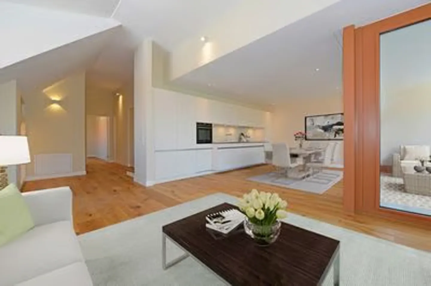 New 4.5-room maisonette apartment: live rural with city connection - Photo 2 of 12