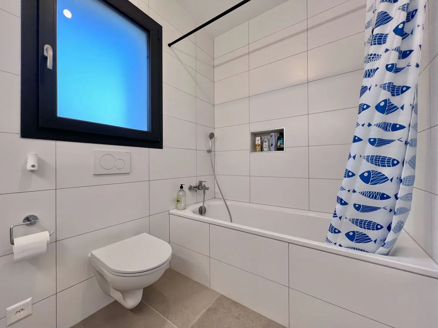 Magnificent family villa of 165 m2 with garden - Photo 8 of 15