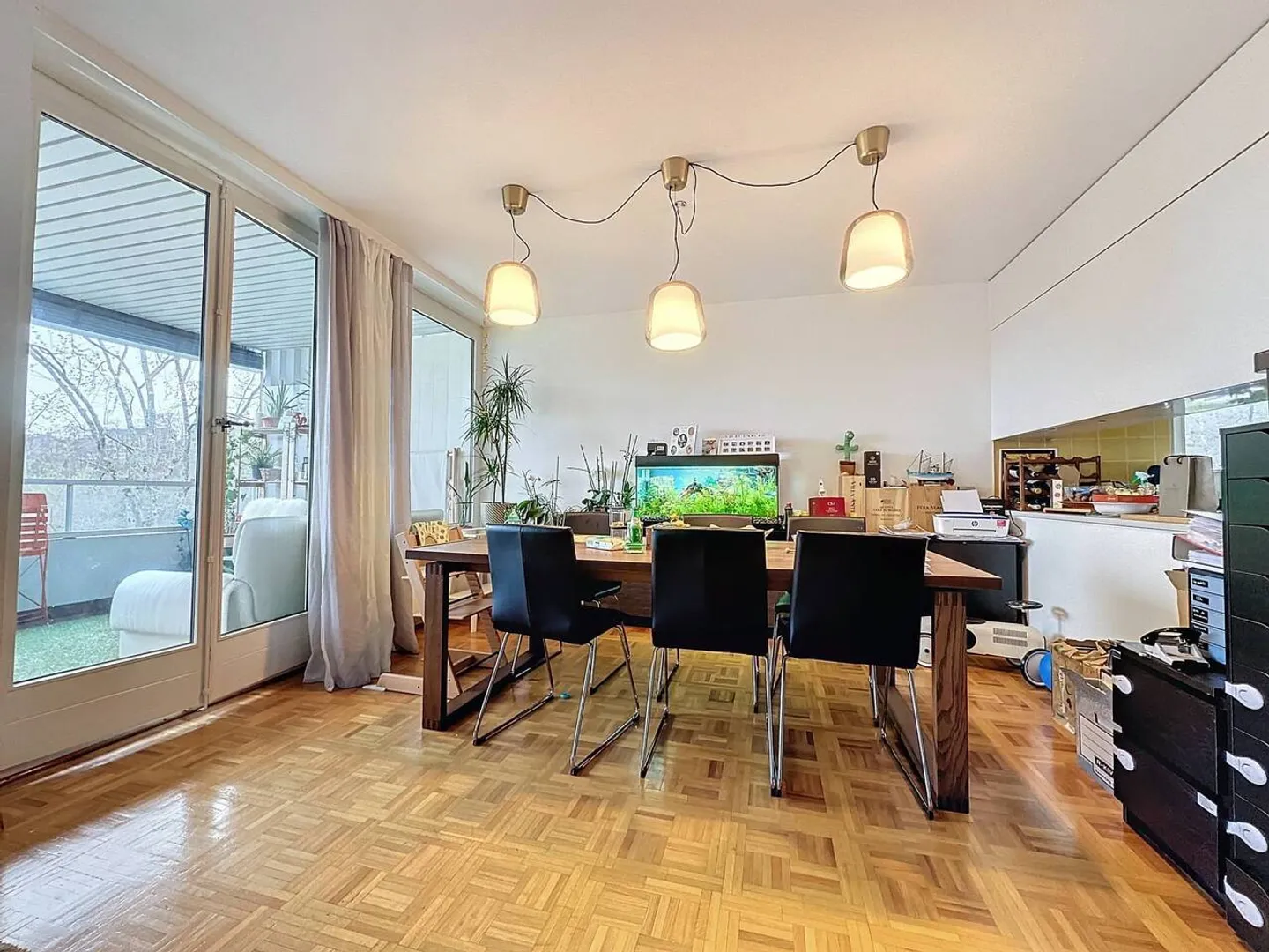 Appartement lumineux avec balcon et garage - Photo 3 sur 12