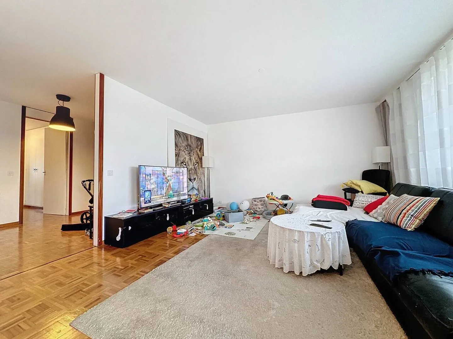 Appartement lumineux avec balcon et garage - Photo 4 sur 12