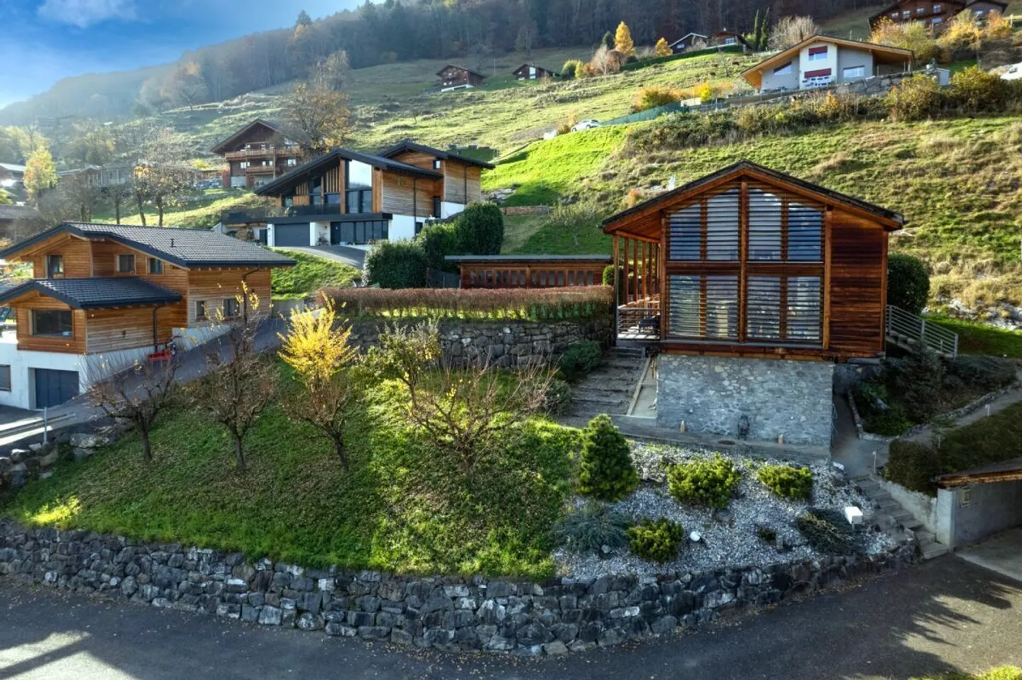 Projekt von 2 Villen mit Genehmigung und Architektenchalet mit 2 Wohnungen. - Foto 4 von 11