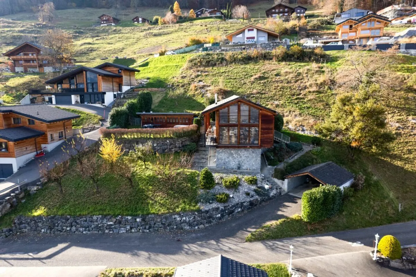 Projekt von 2 Villen mit Genehmigung und Architektenchalet mit 2 Wohnungen. - Foto 7 von 11