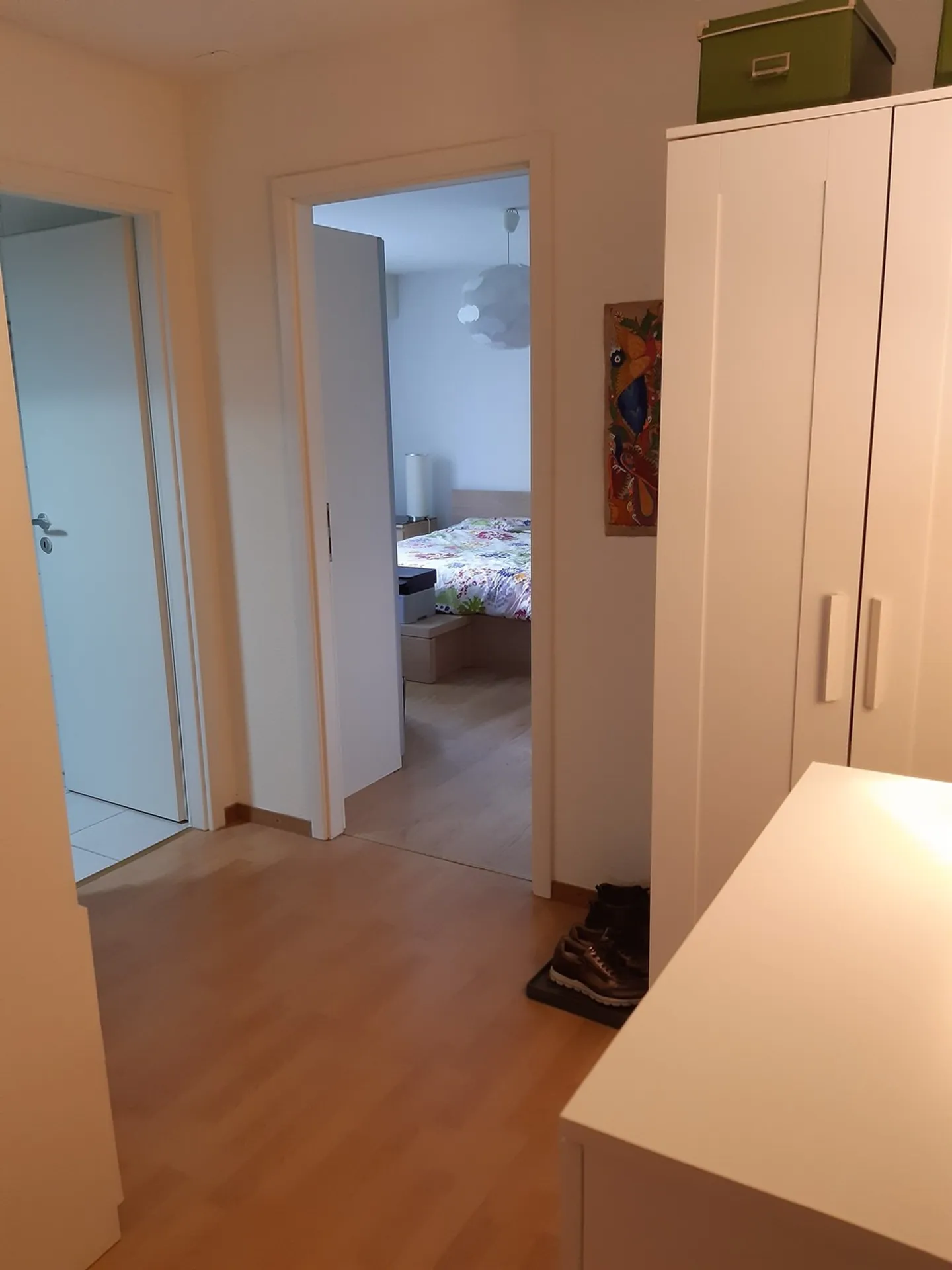 Schönes Apartment mit Terrasse in einer ruhigen und grünen Umgebung - Foto 8 von 11