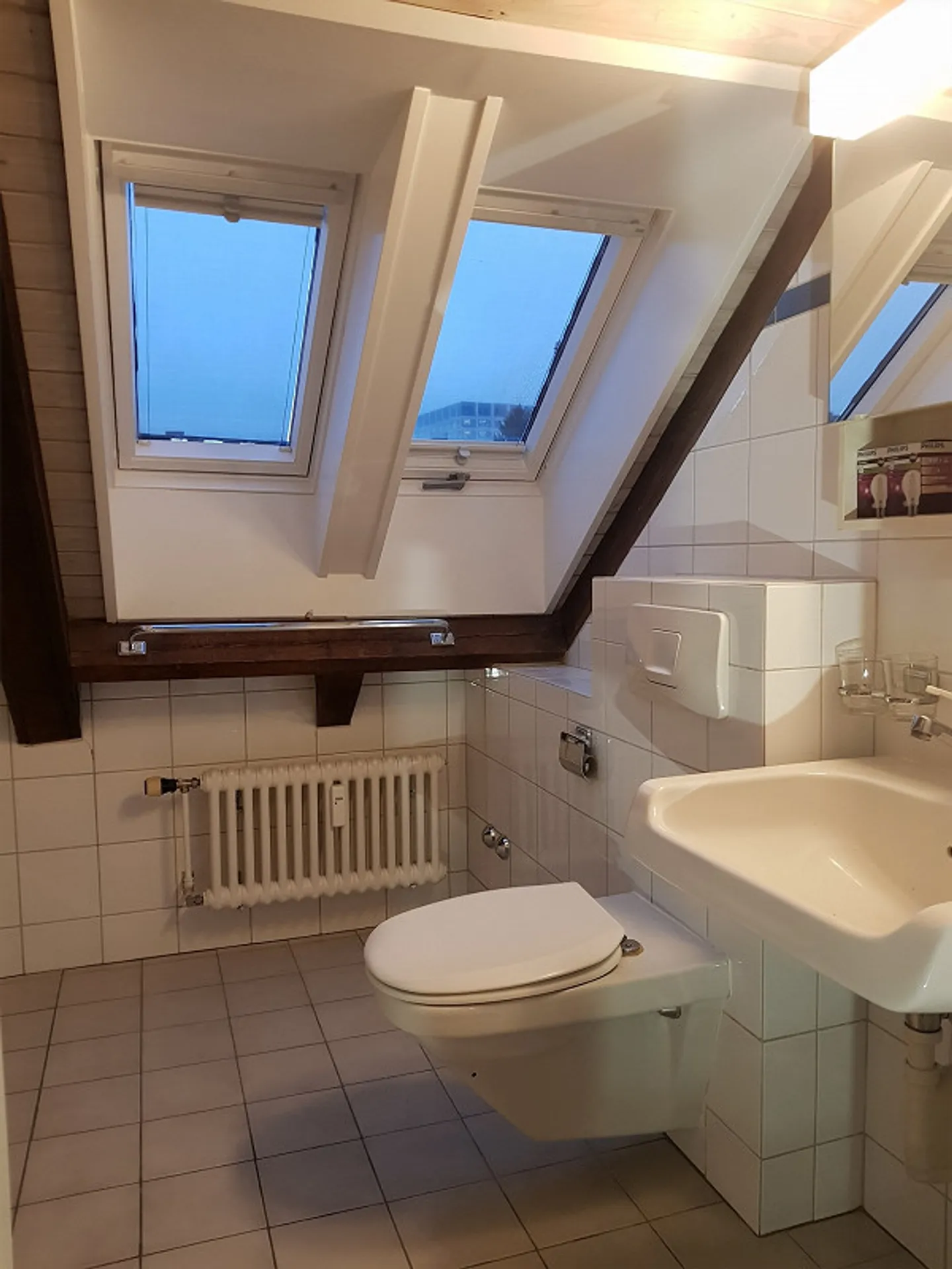 Renovierte 3-Z'Altbau-Dachwohnung in Baumgartnerhaus - Foto 7 von 13