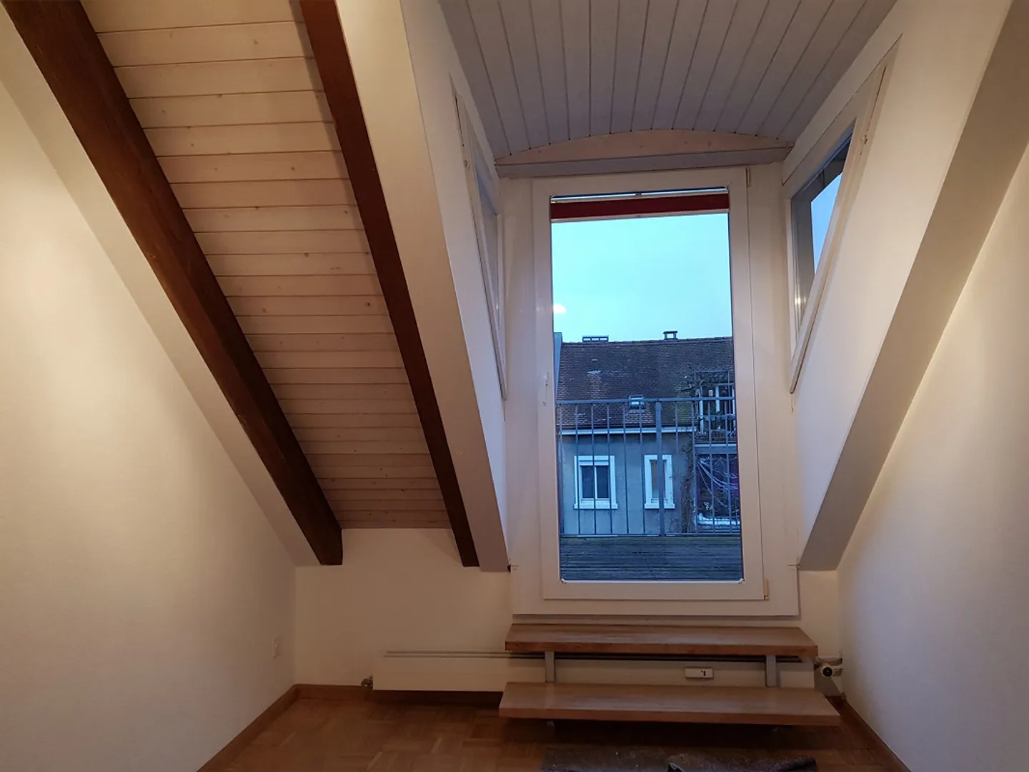 Renovierte 3-Z'Altbau-Dachwohnung in Baumgartnerhaus - Foto 10 von 13