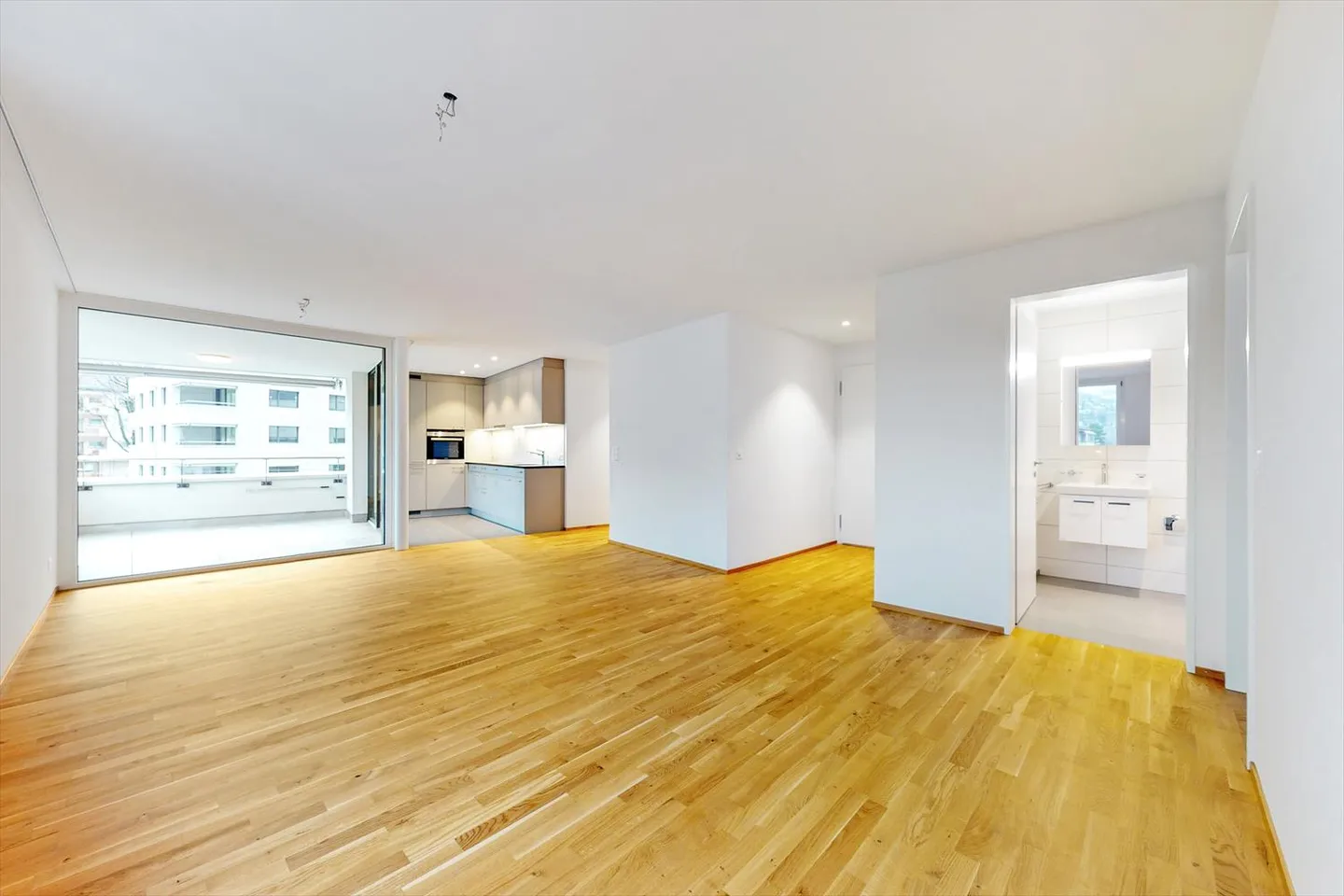 Appartement 4.5 pièces - Photo 3 sur 10