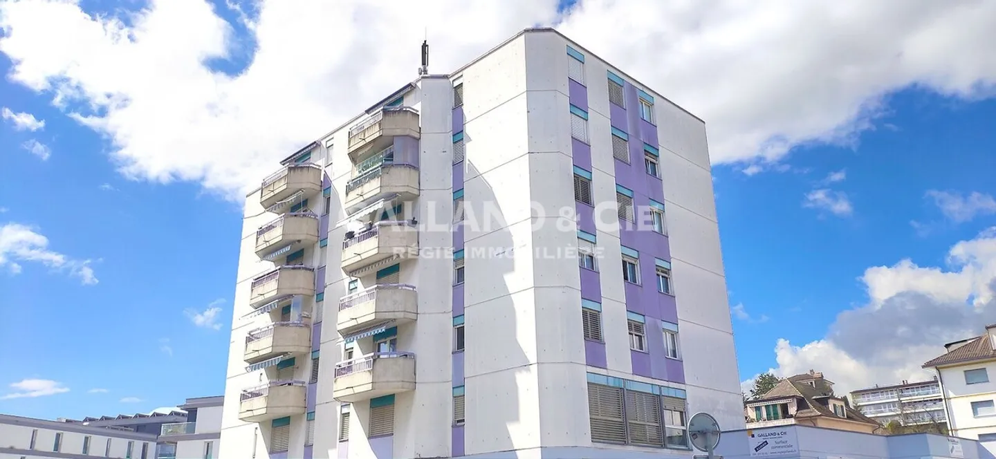 Grande surface commerciale - Photo 2 sur 2