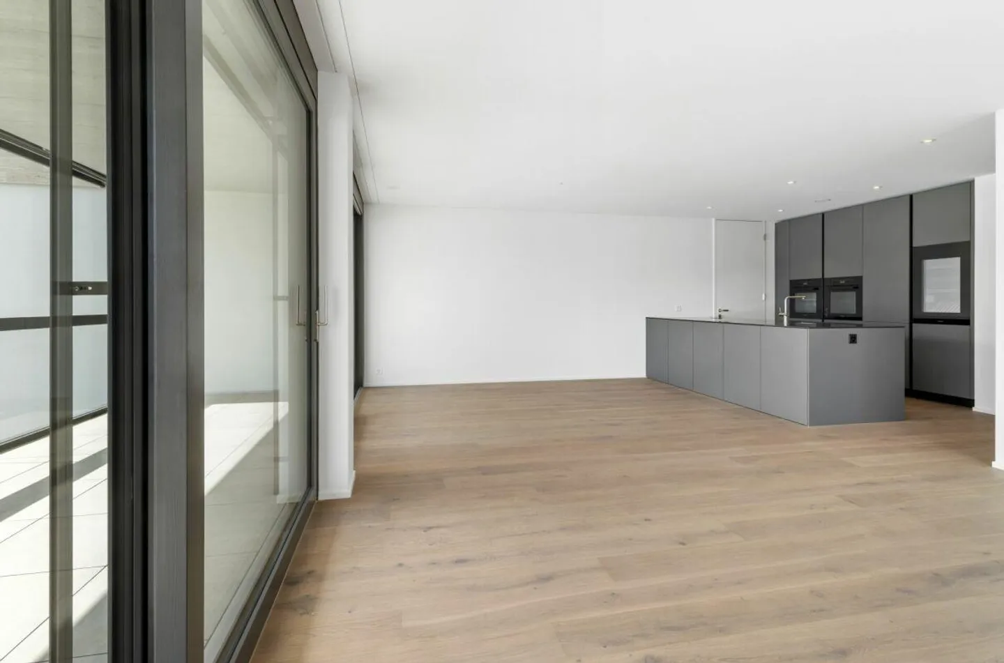 Nouvelle construction - Première occupation avec accès direct au lac - Photo 4 sur 11