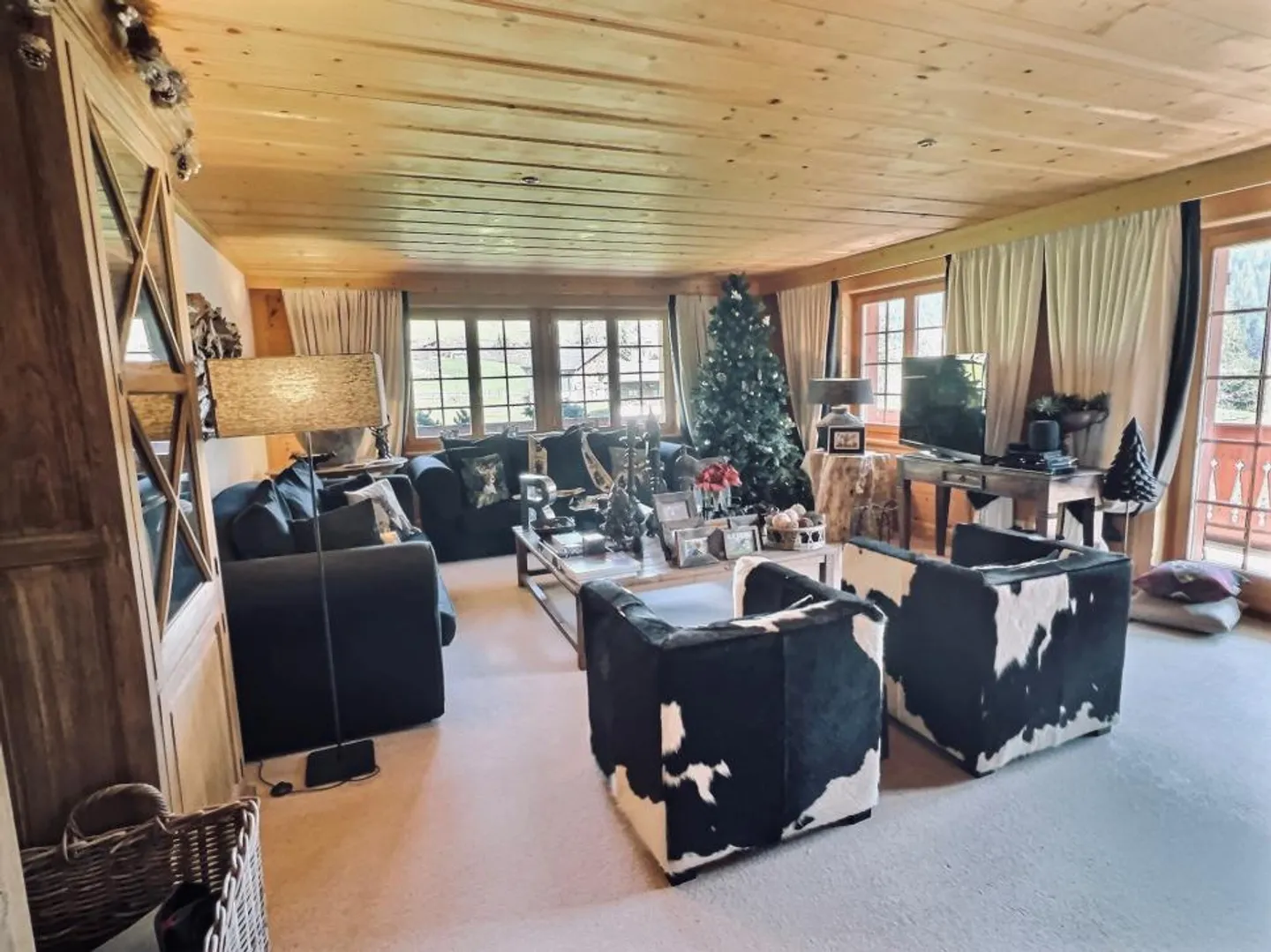 Luxuriöse Wohnung zum Verkauf in Château-d'Oex! - Foto 1 von 8