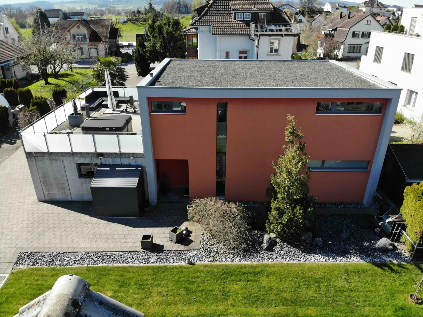 Luxuriöses Einfamilienhaus mit Aussicht - Foto 2 von 11