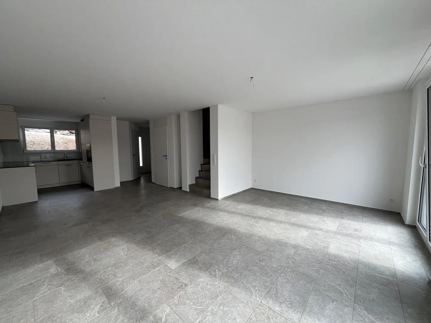 First occupancy: Well-sunny row house in Schleitheim for rent - Photo 2 of 15