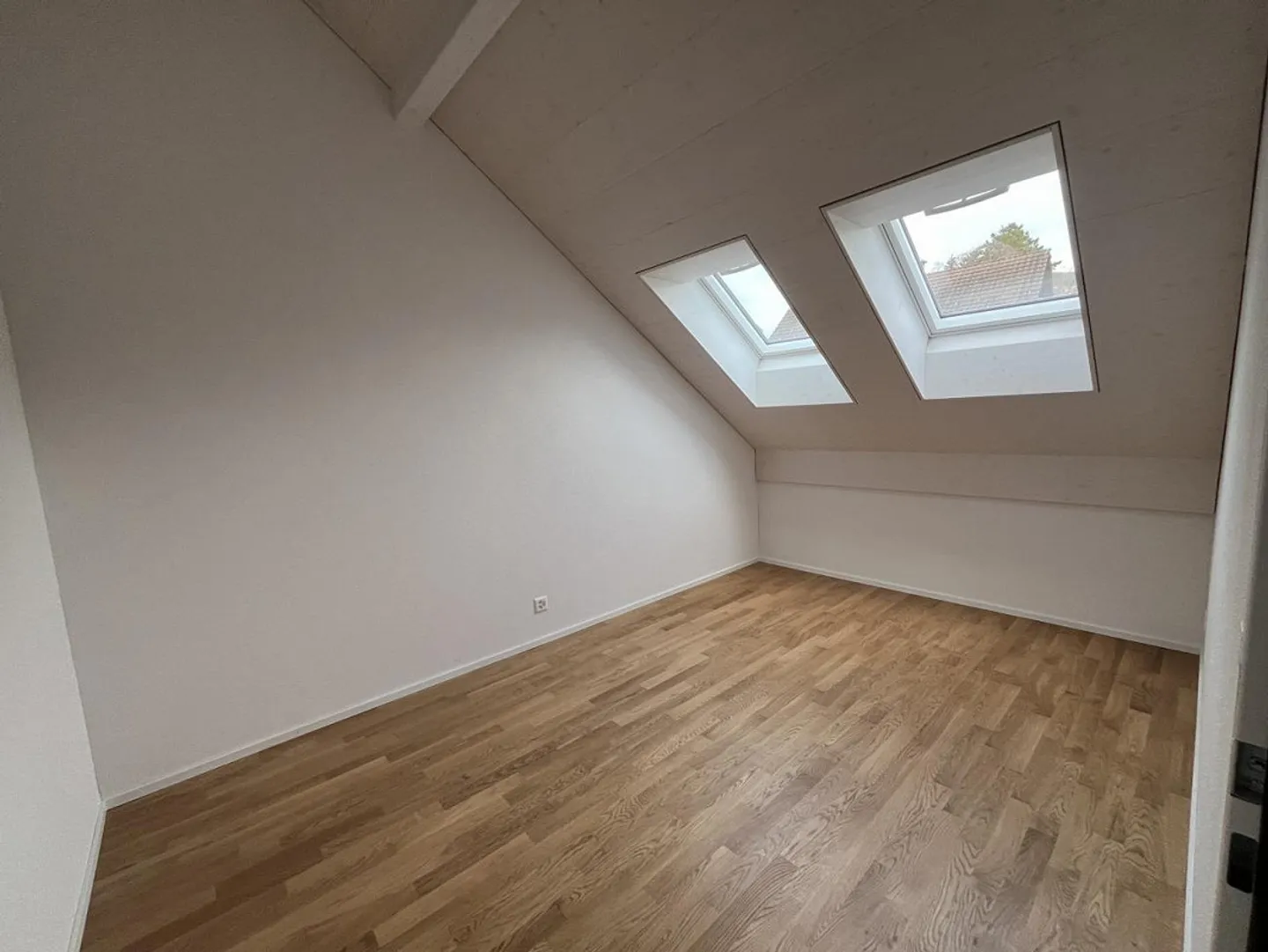 First occupancy: Well-sunny row house in Schleitheim for rent - Photo 6 of 15
