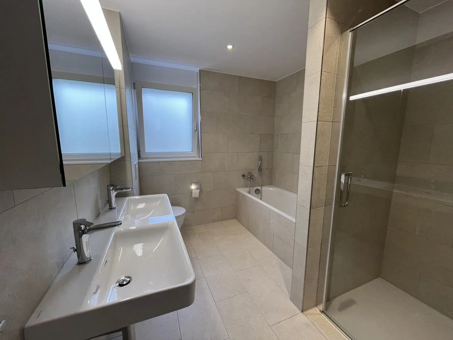 First occupancy: Well-sunny row house in Schleitheim for rent - Photo 11 of 15