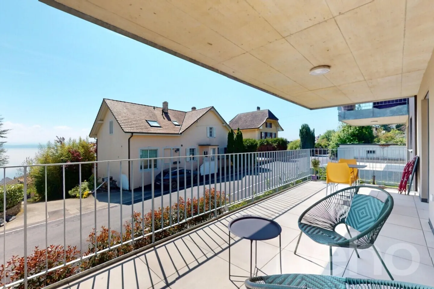 Eleganza al lago? Vista mozzafiato e comfort moderno - Foto 10 di 13