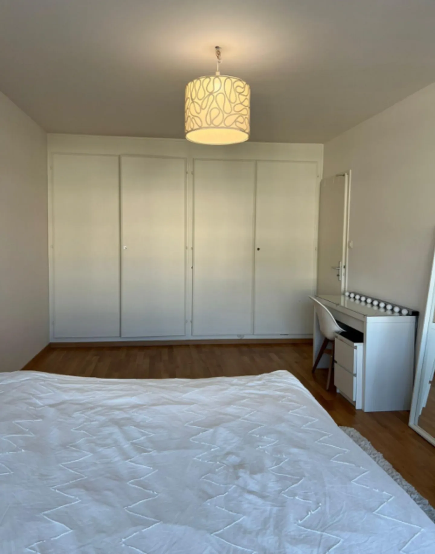 Geräumige 4-Zimmer-Wohnung in Genf - Foto 4 von 9