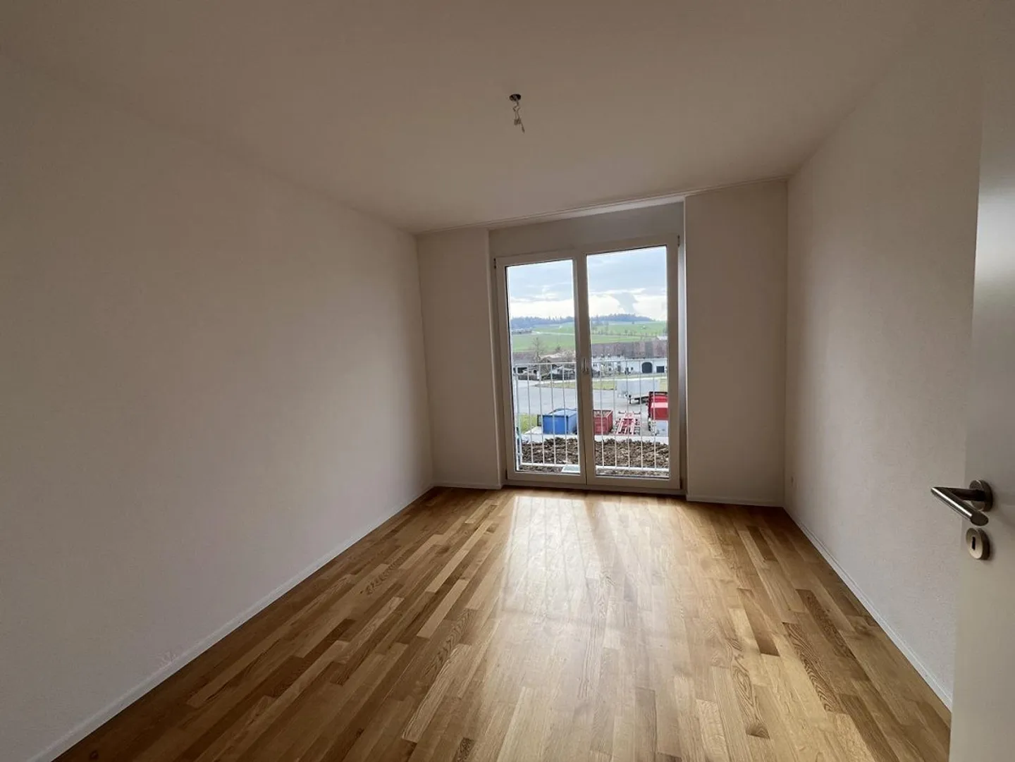 First occupancy: Well-sunny row house in Schleitheim for rent - Photo 8 of 15