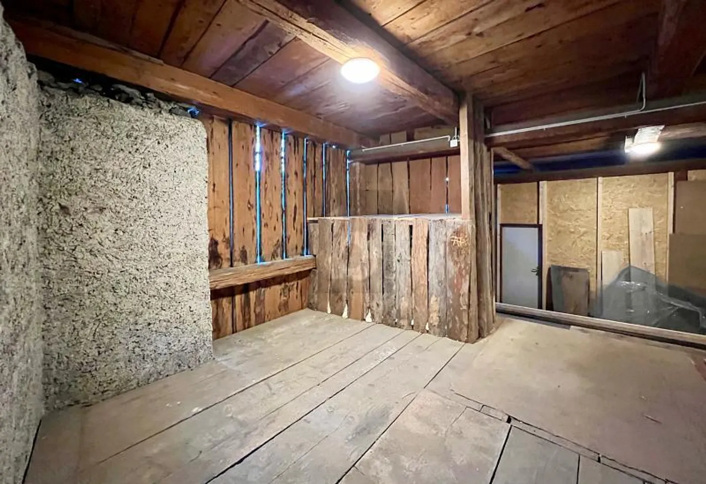 SPAZIO OFFICINA CENTRALMENTE SITUATO - Foto 3 di 6