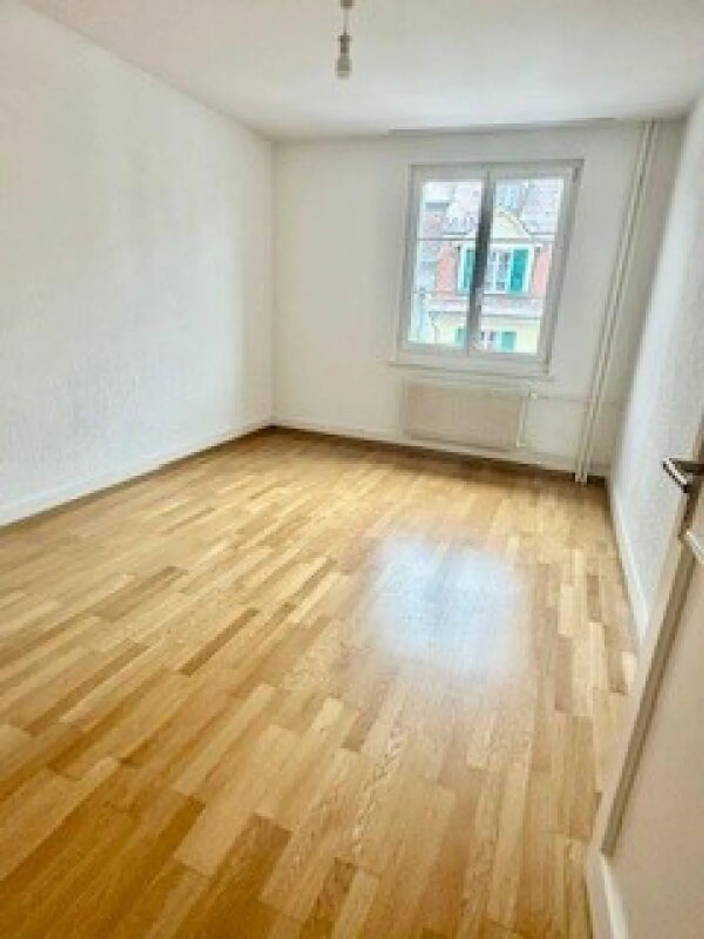 Appartamento 3,5 locali in posizione centrale - Foto 7 di 8