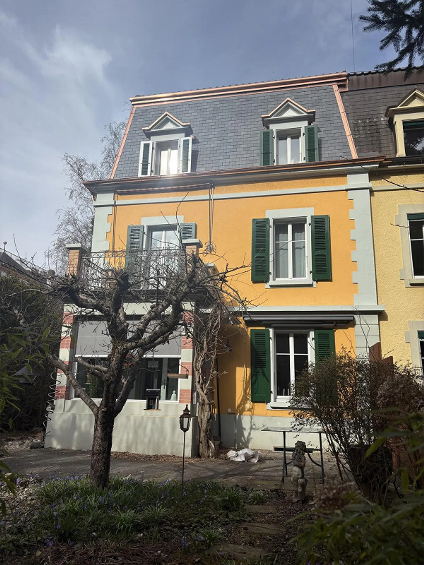Charming 2.5-room maisonette in the Beaumont district 🌿 - Photo 9 of 9