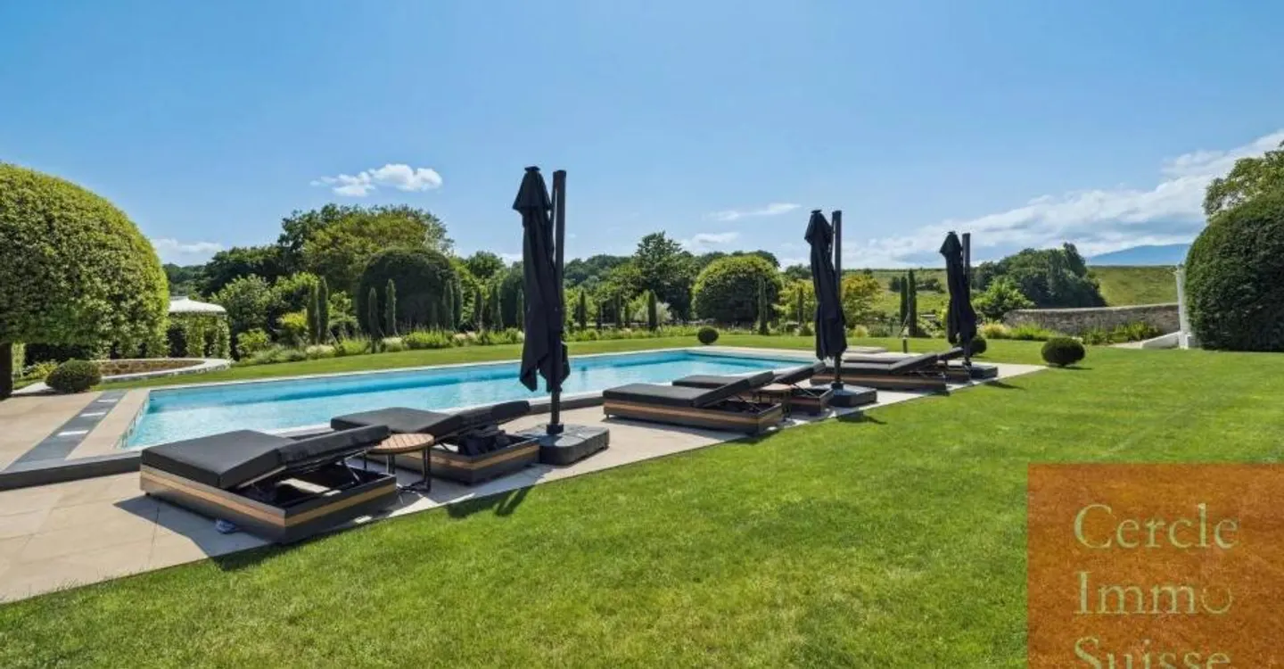 Luxus Château Nähe Genf - Foto 9 von 12