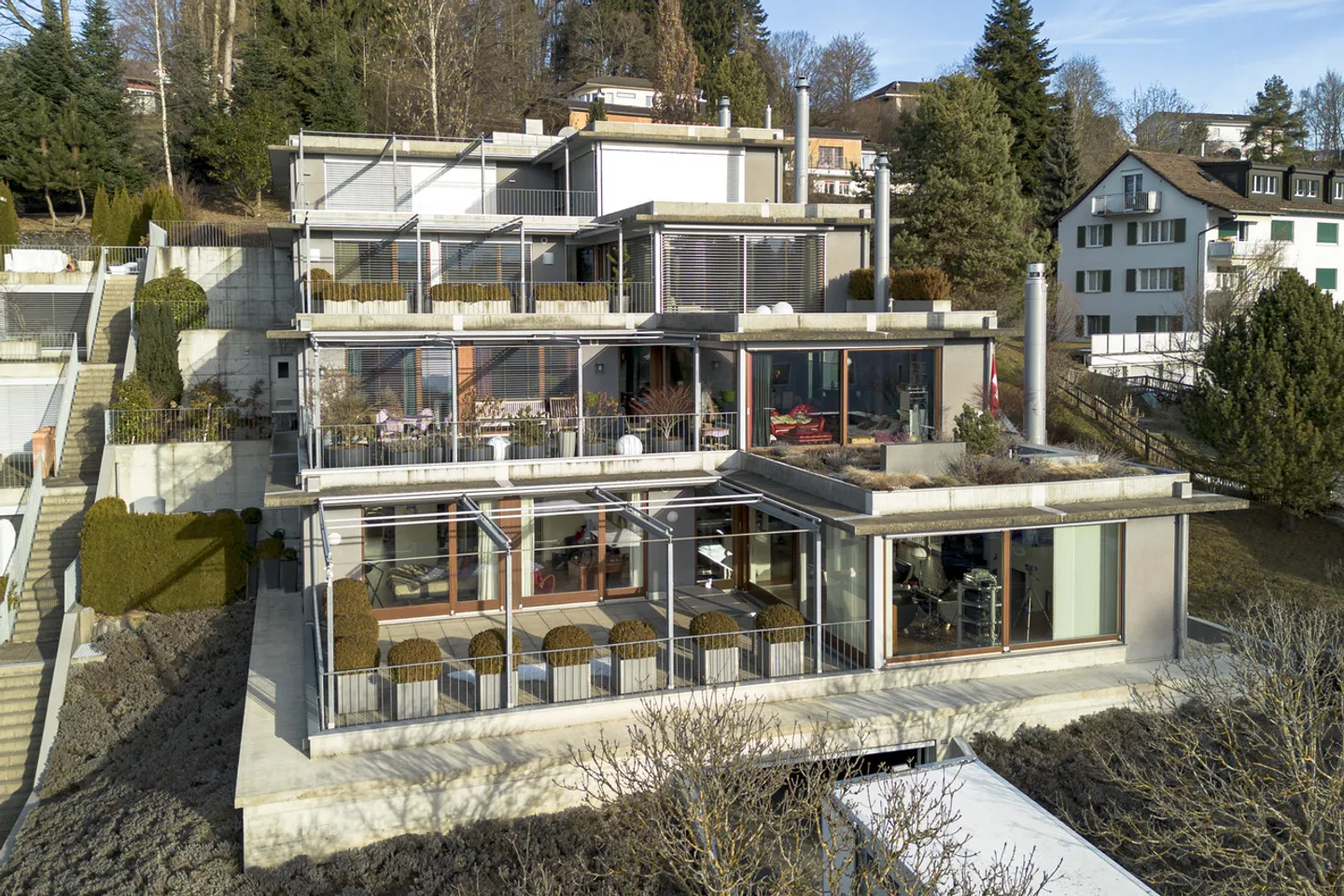 Stilvolle Familienwohnung mit Terrassen - Foto 2 von 11