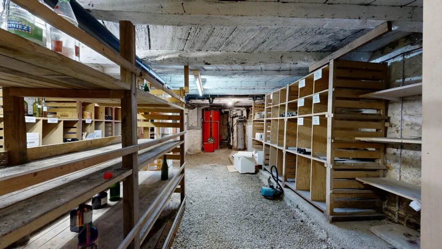 Hotel / Ristorante spazioso in una posizione centrale - Foto 12 di 21