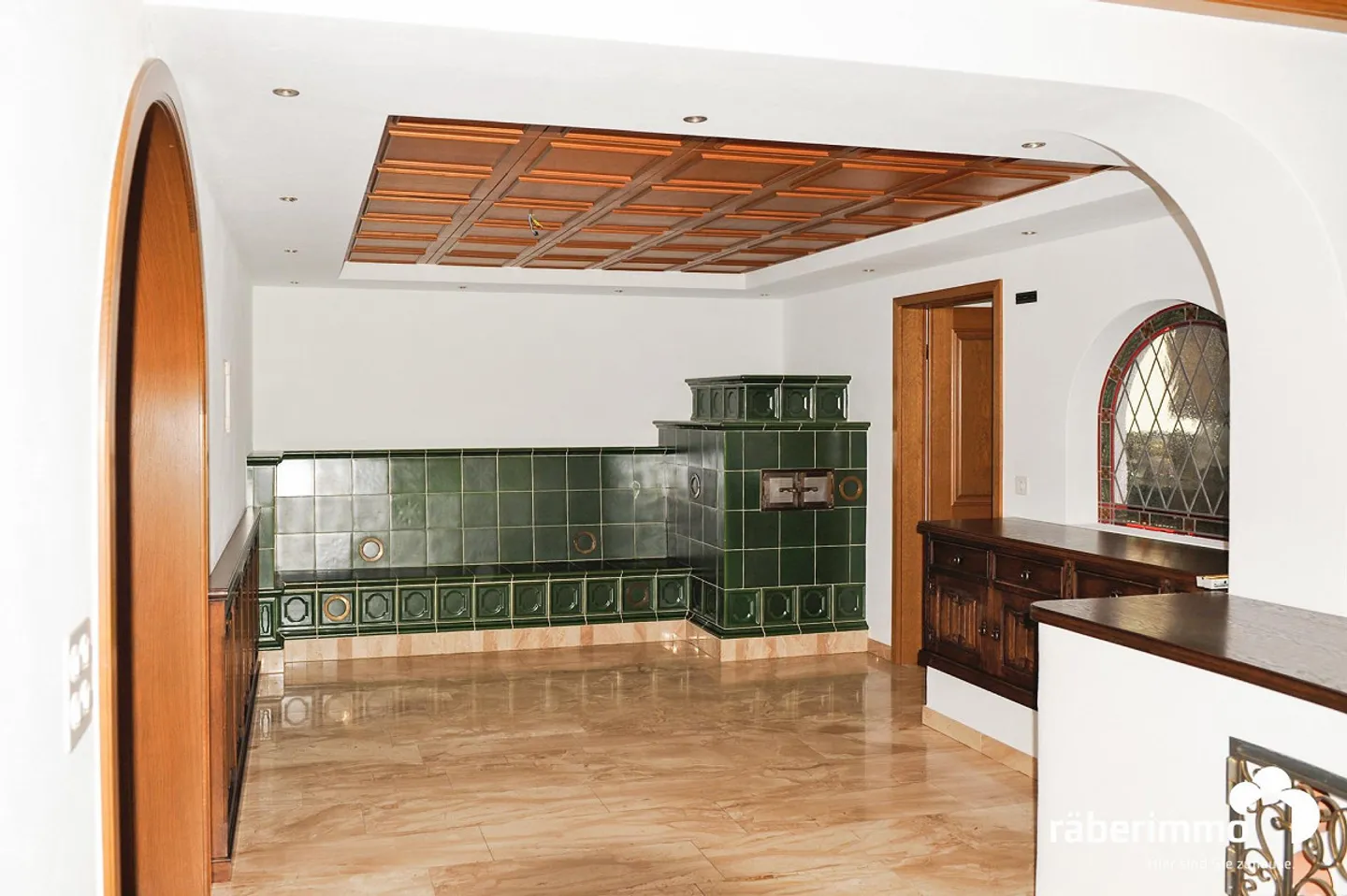 MULTI-FAMILY HOUSE WITH SPACE FOR GENERATIONS - Photo 8 of 13
