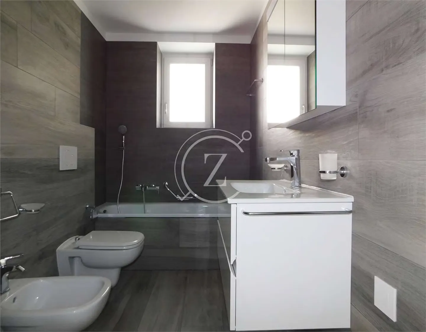 Appartamento moderno con vista lago - Foto 7 di 11