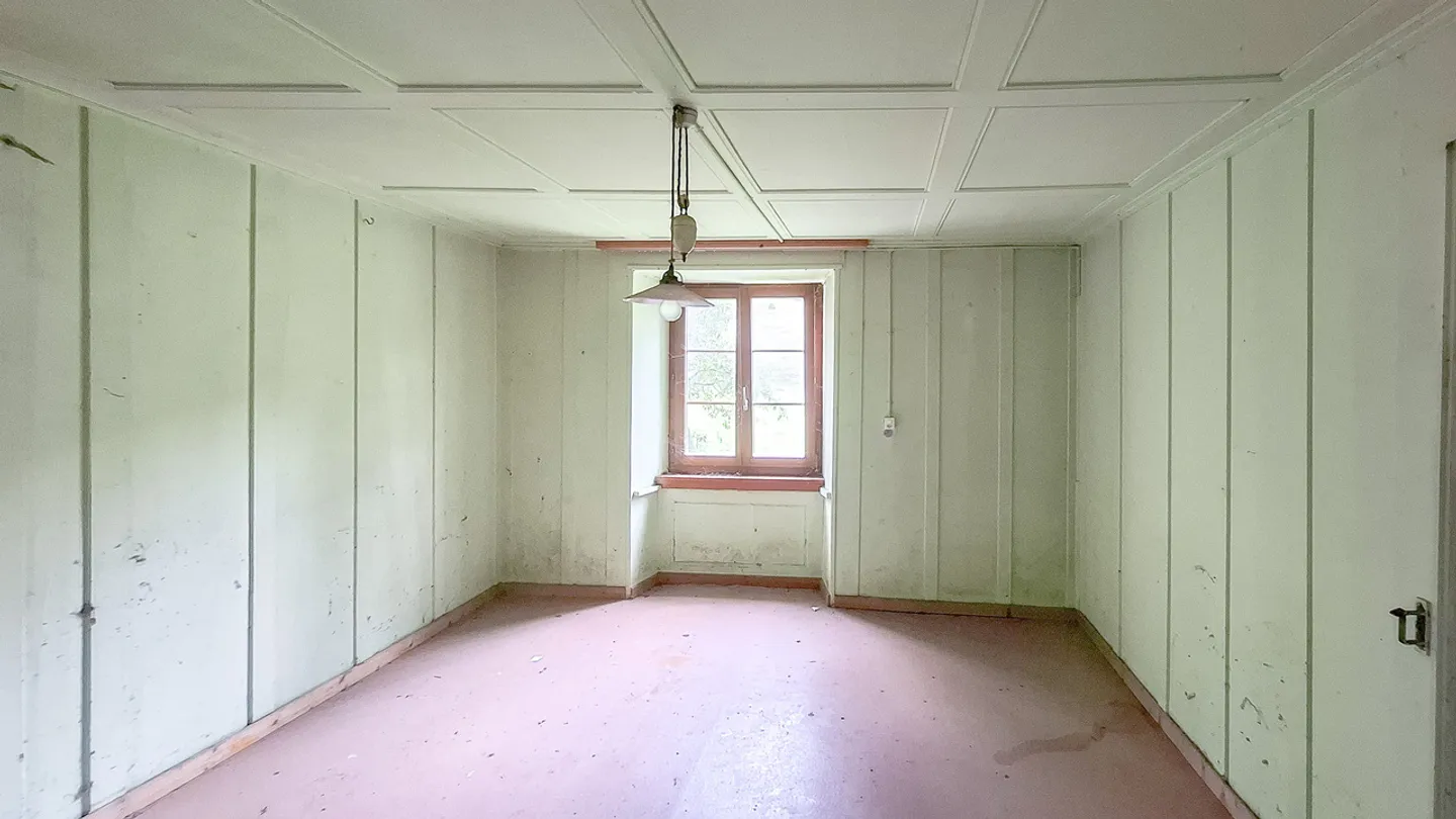 Ferme neuchâteloise à rénover avec grange et maison attenante - Photo 12 sur 25
