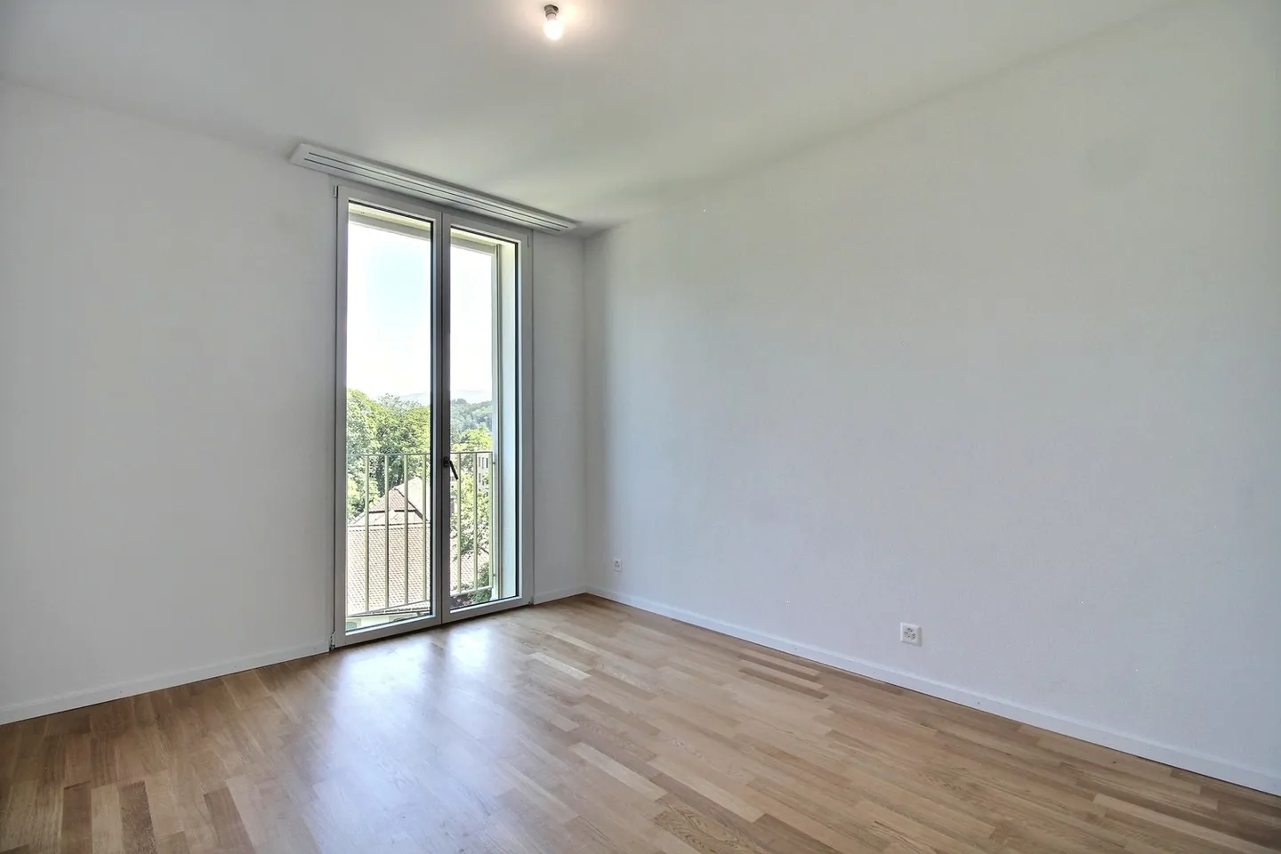 Eccezionale appartamento di 5,5 locali all'ultimo piano in affitto a Marly! - Foto 5 di 13