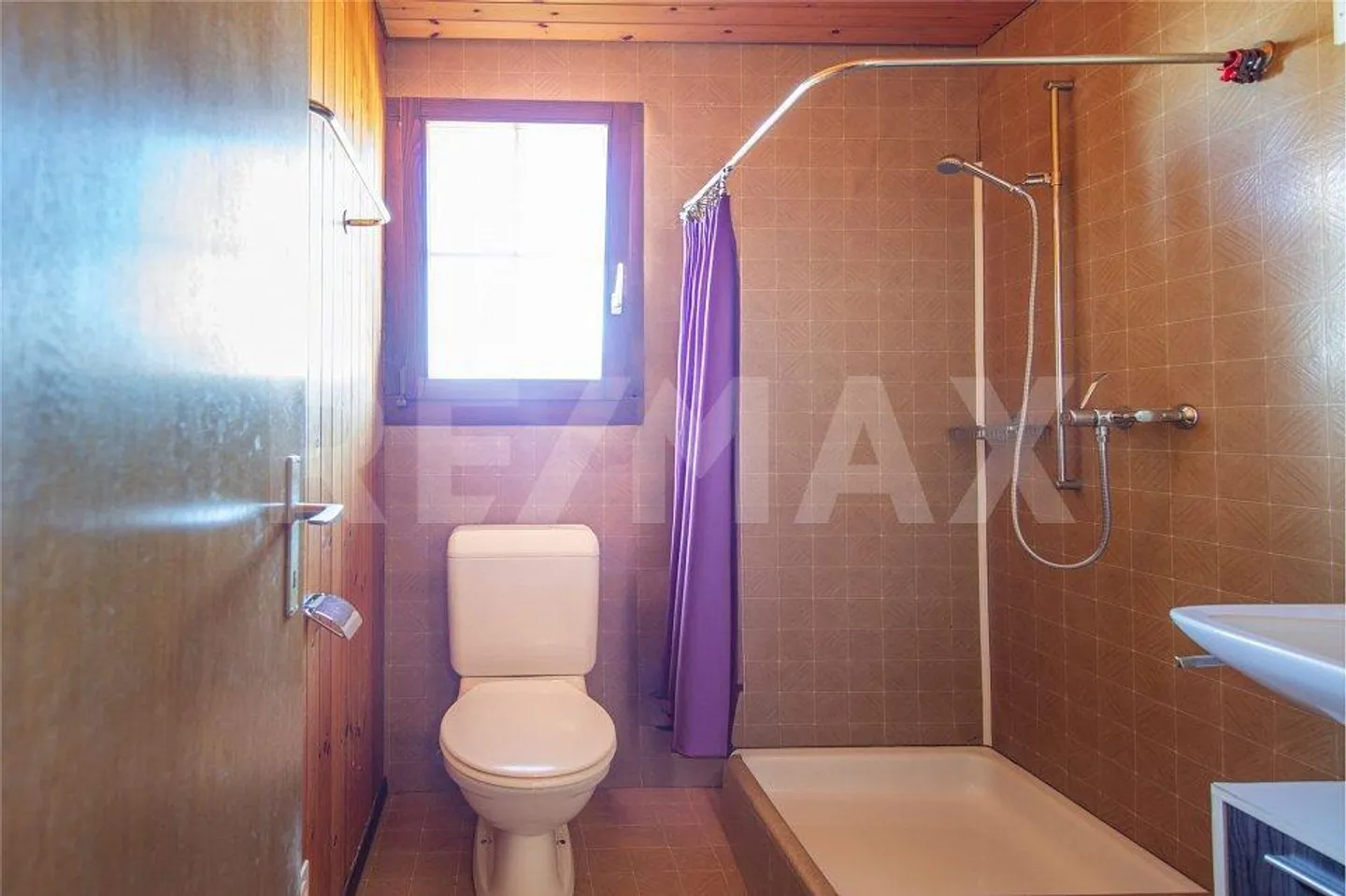 4-room house - Photo 8 of 13