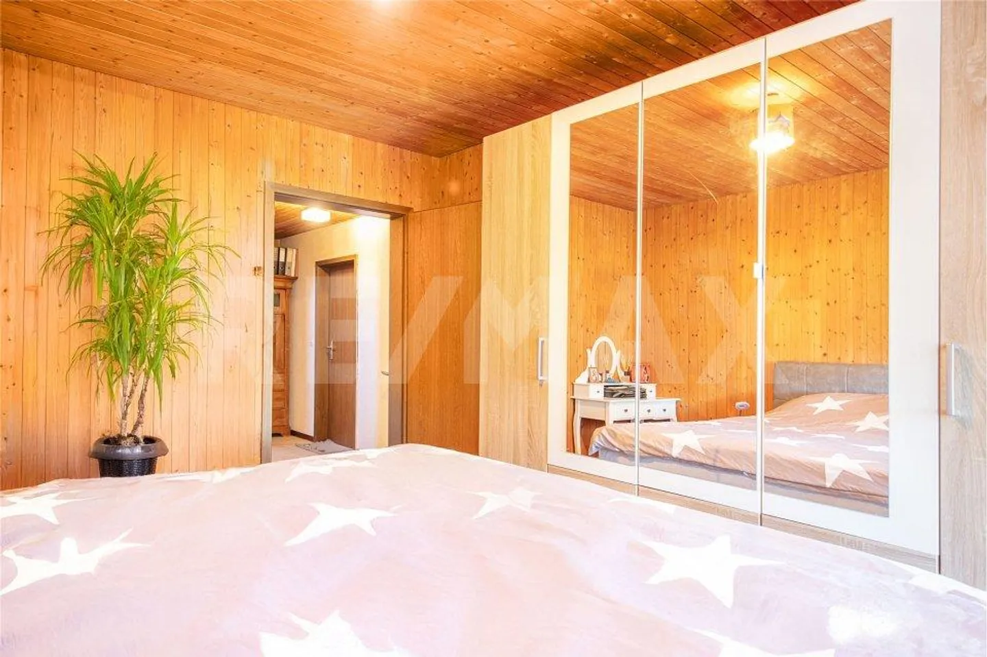 4-room house - Photo 9 of 13