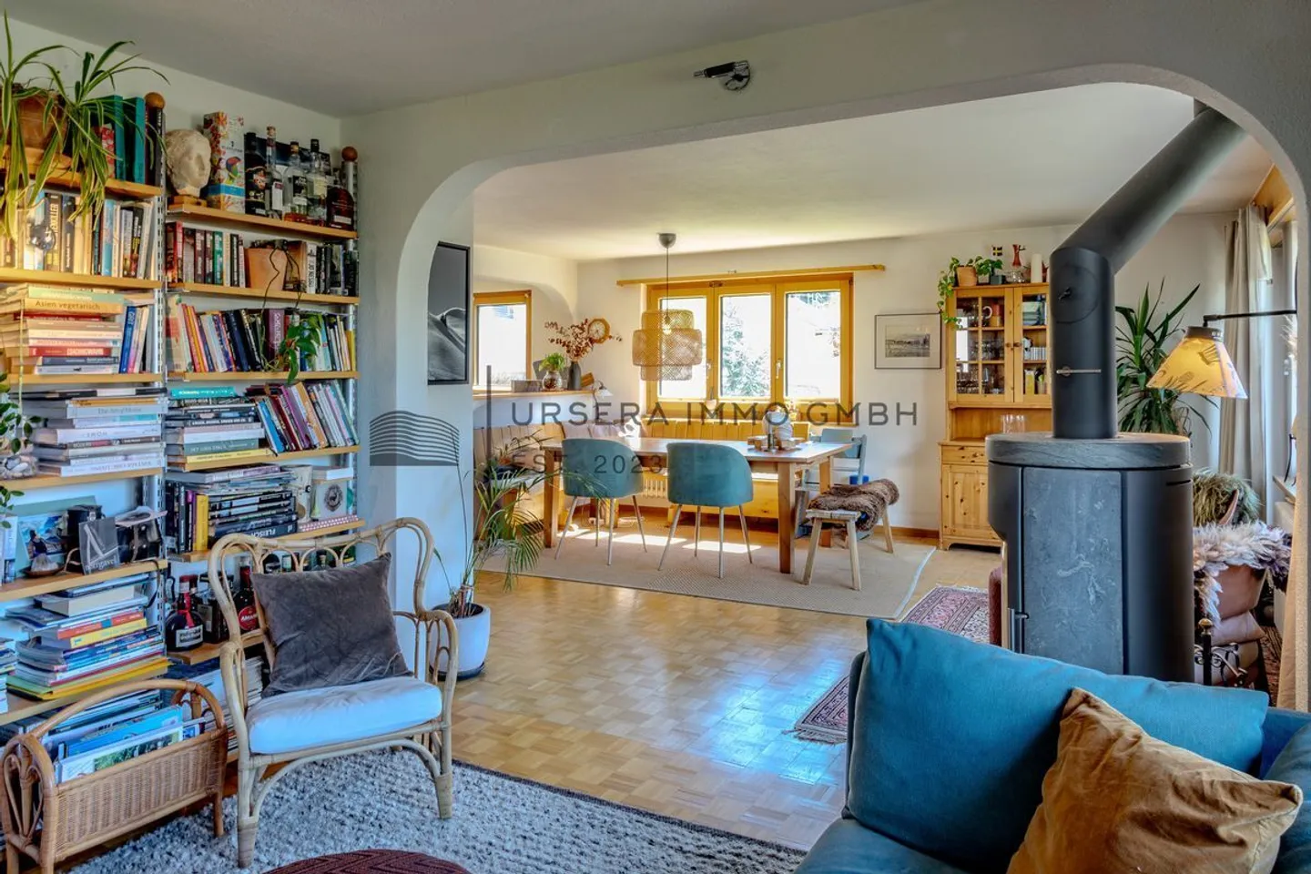 Offerta esclusiva - chalet raro in una posizione sensazionale a Andermatt Wiler - Foto 4 di 13