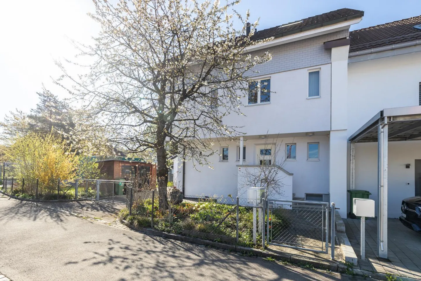 Central Location - Photo 7 of 7