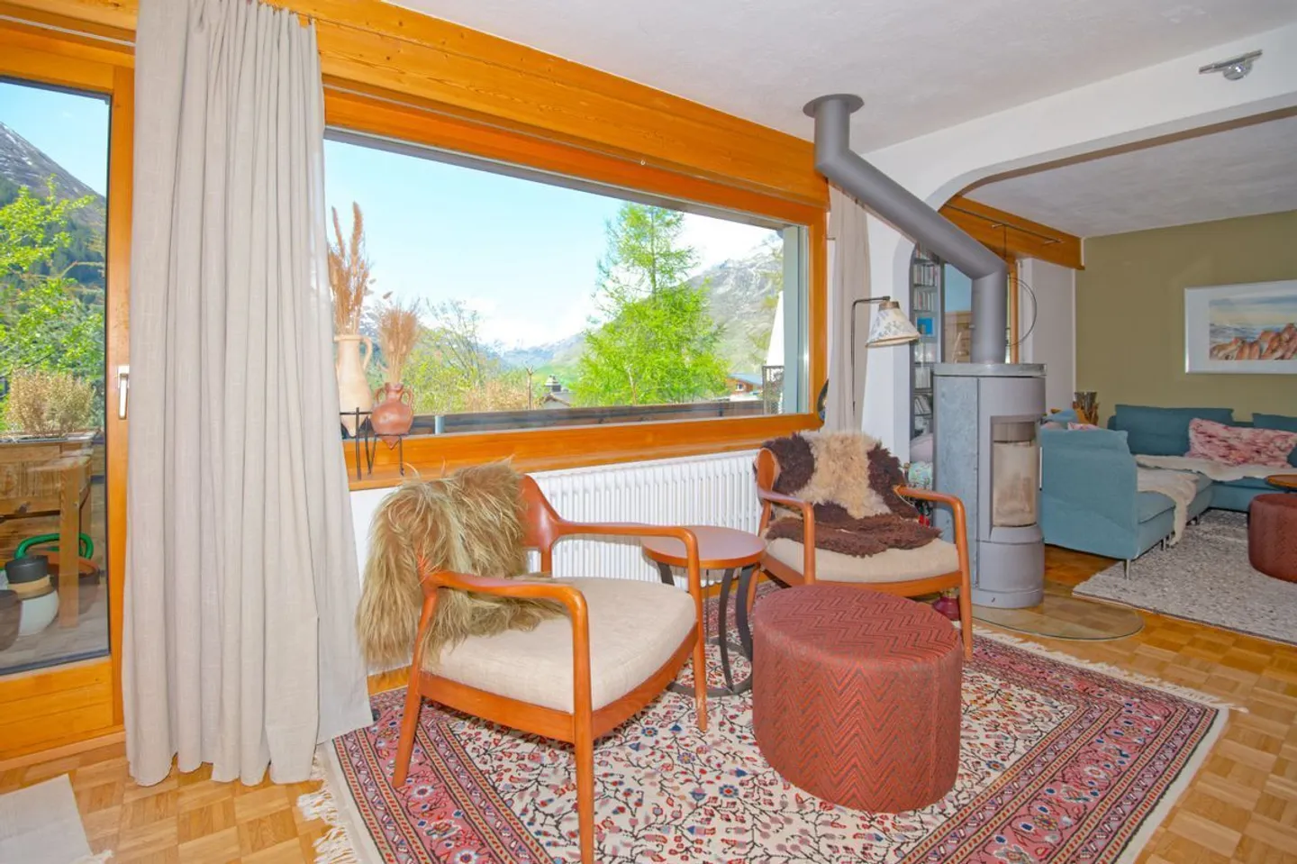 Offerta esclusiva - chalet raro in una posizione sensazionale a Andermatt Wiler - Foto 6 di 13