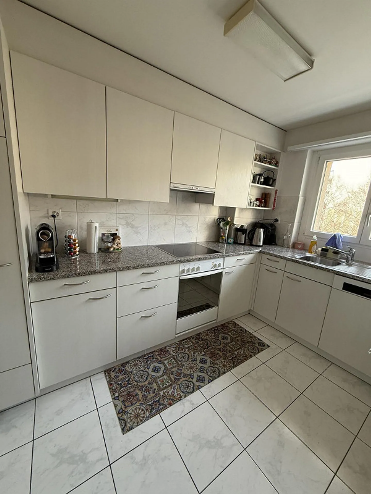 Apartment with sunny balcony - Photo 3 of 7