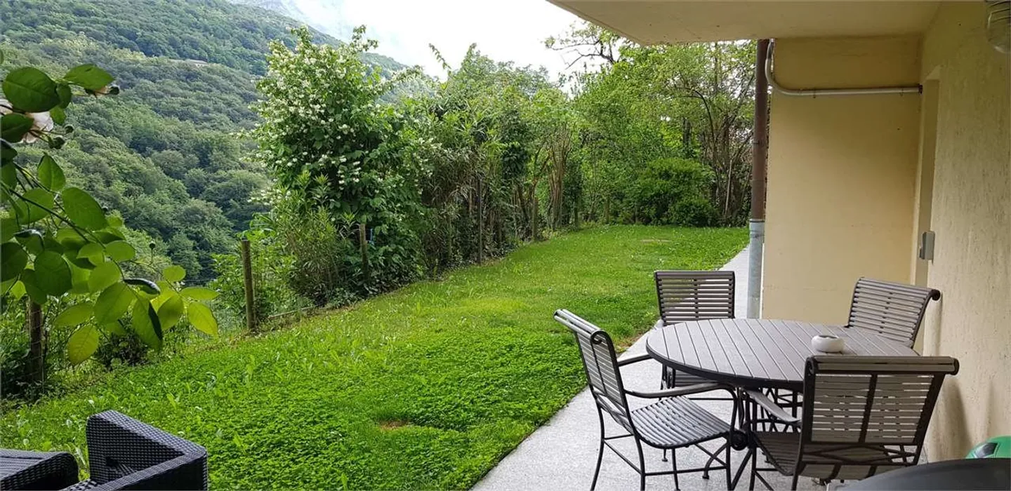 Exklusives Panoramavillen im Grünen - Foto 3 von 13