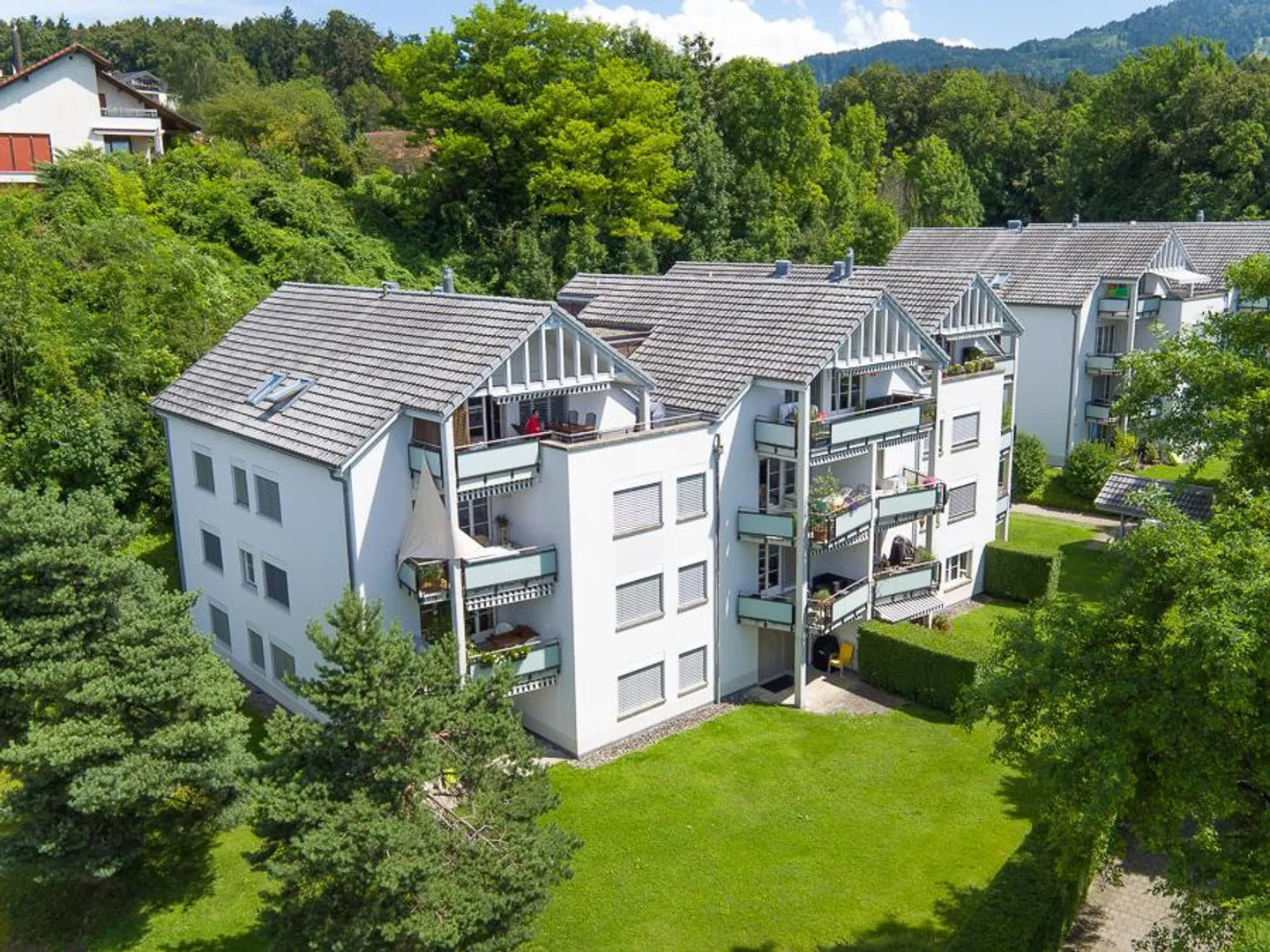 Charmante Wohnung mit Sitzplatz und eigenes Waschabteil - Foto 1 von 7