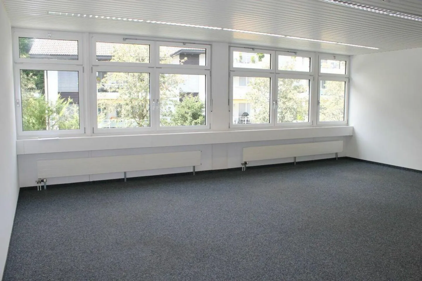 Spazio ufficio in affitto - Foto 2 di 4