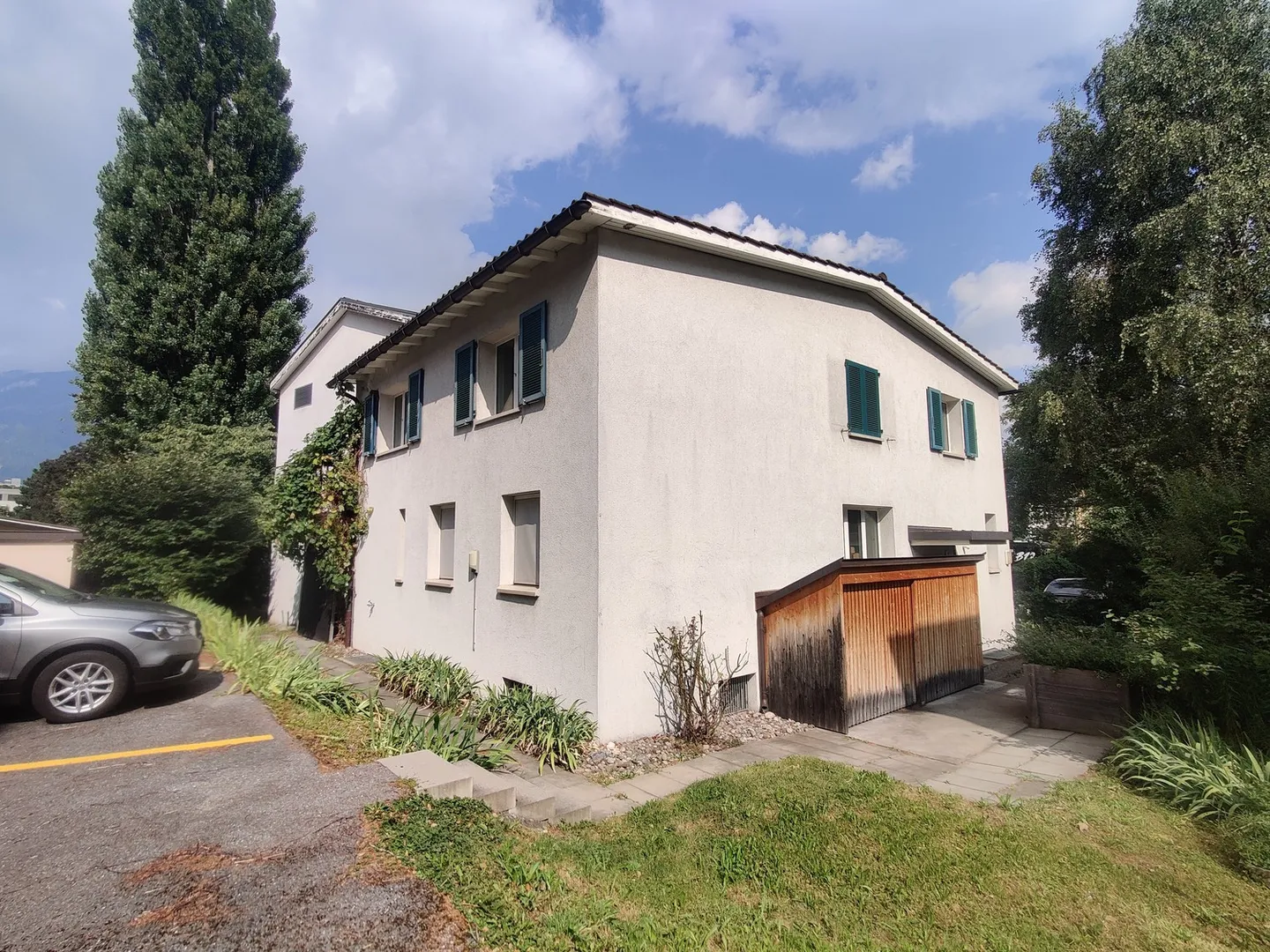 Urban Office Community (OC) Centrally Located Near Train Station Fully Equipped - Photo 10 of 17