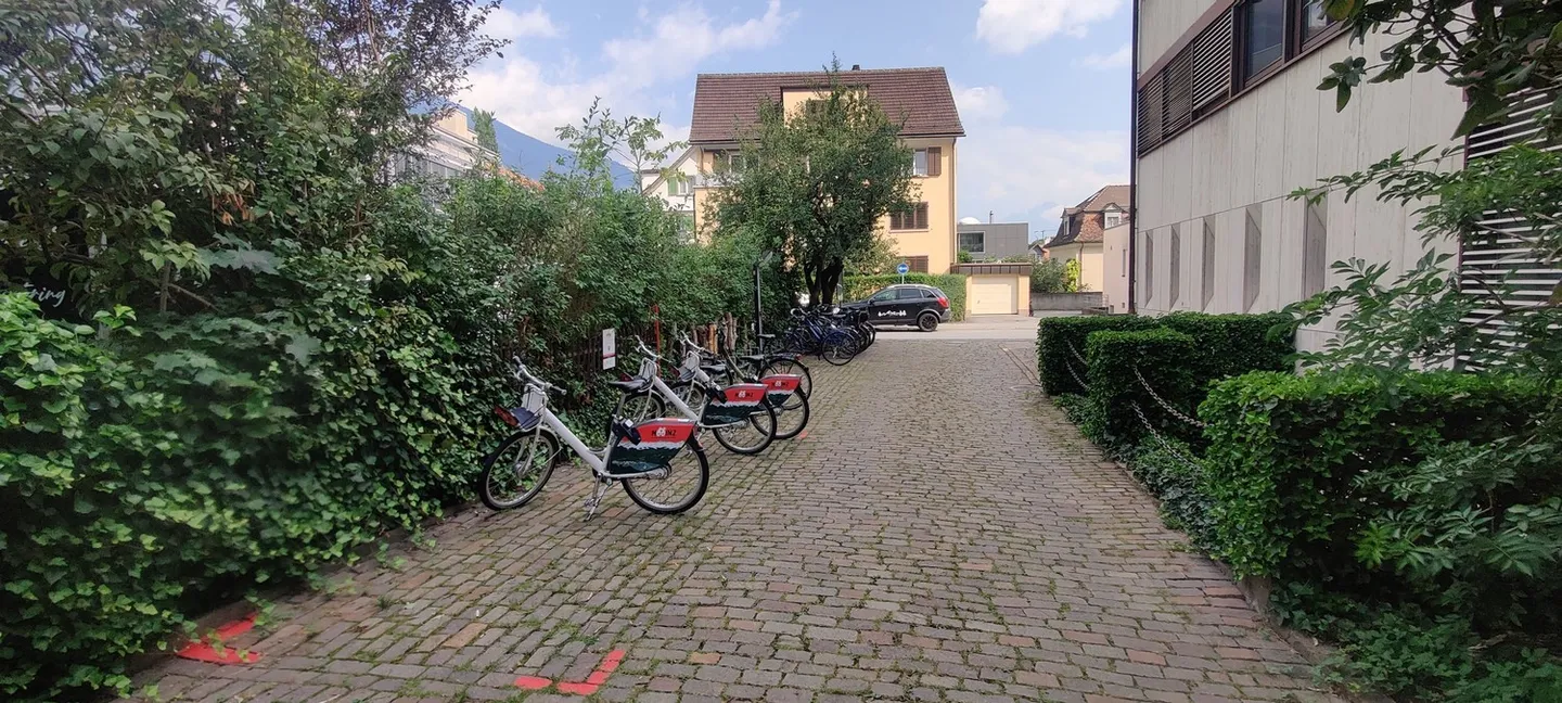 Urban Office Community (OC) Centrally Located Near Train Station Fully Equipped - Photo 16 of 17