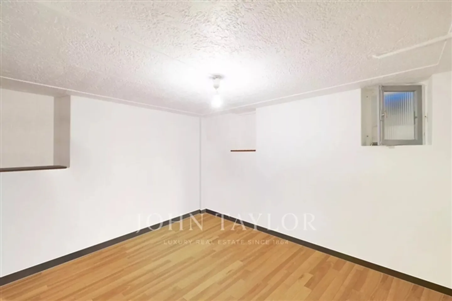 Due lotti venduti insieme, ai piedi del villaggio di Ardon - Foto 6 di 13