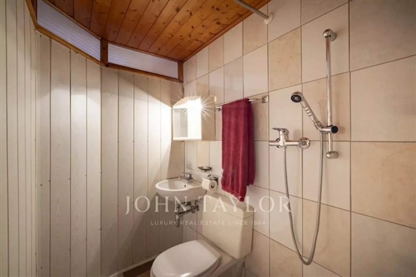 Due lotti venduti insieme, ai piedi del villaggio di Ardon - Foto 9 di 13