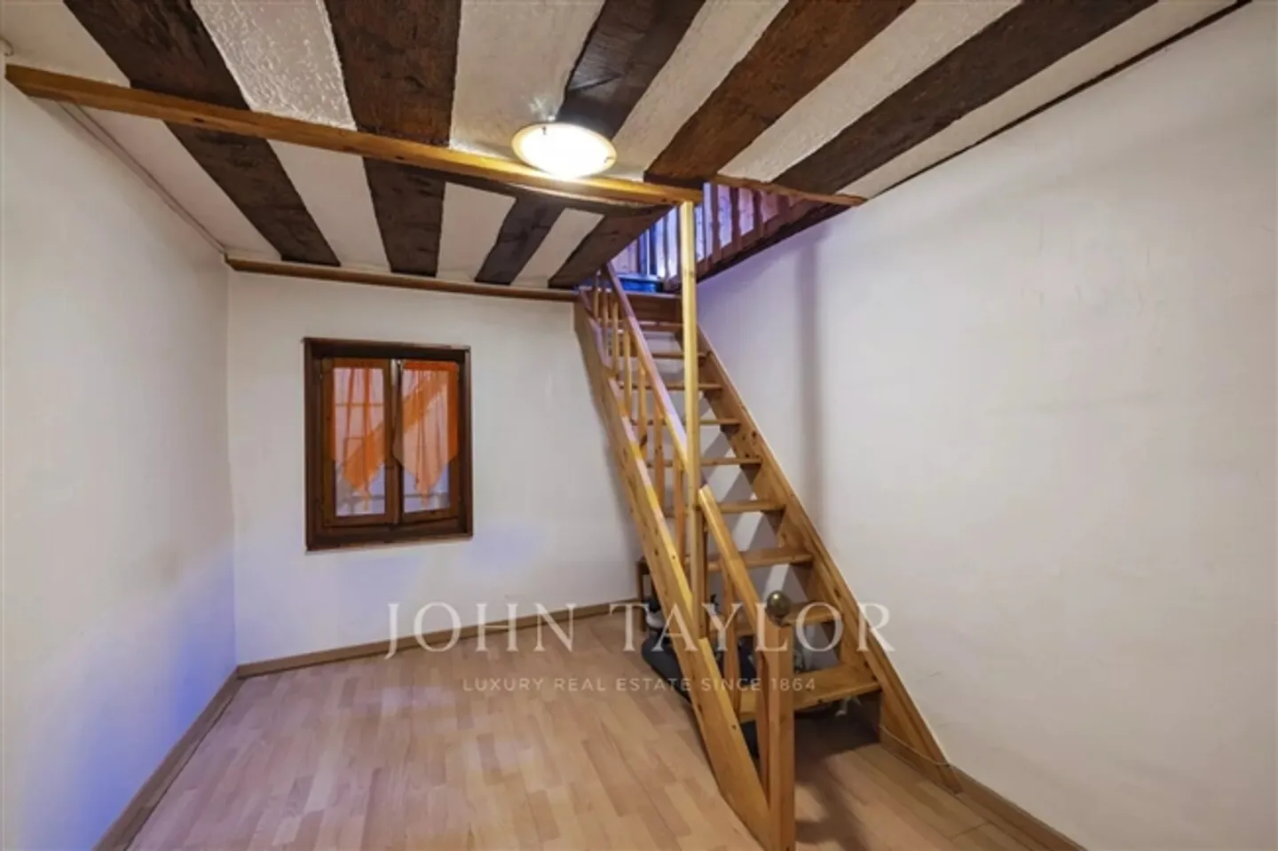 Due lotti venduti insieme, ai piedi del villaggio di Ardon - Foto 10 di 13