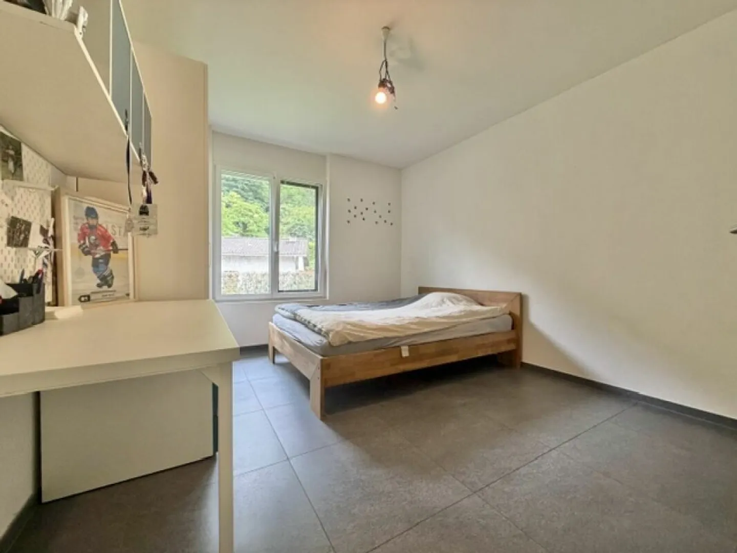 Modern Single-Family Home - Photo 14 of 23