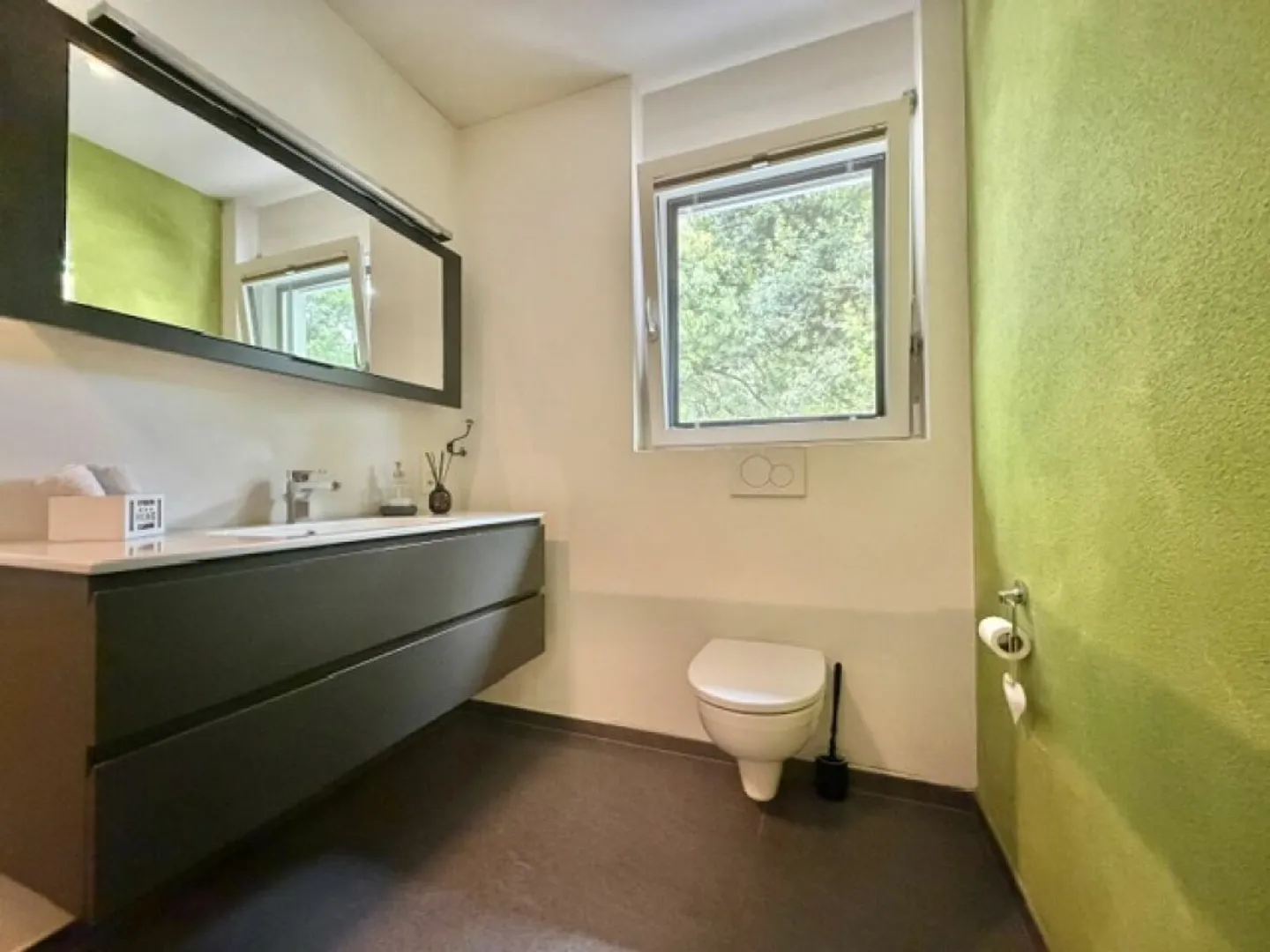 Modern Single-Family Home - Photo 15 of 23