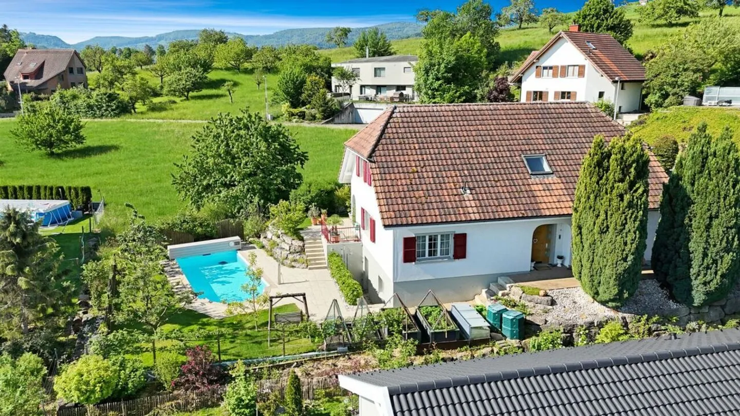 Your dream home - stylish country house with pool and plenty of space - Photo 1 of 16
