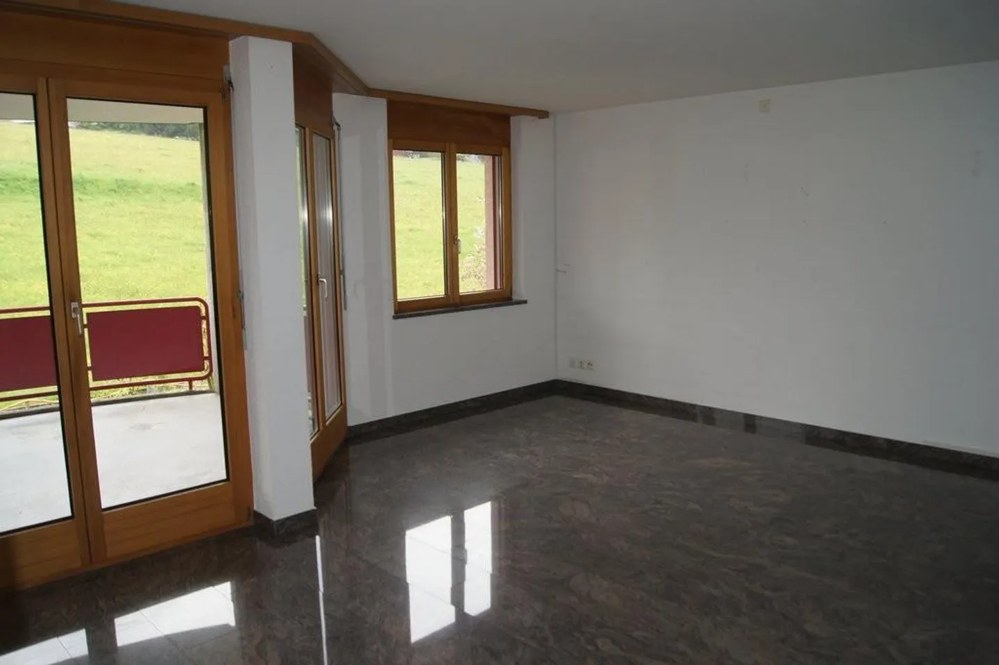 Belle appartement de 3,5 pièces à Kirchberg à louer - Photo 5 sur 11