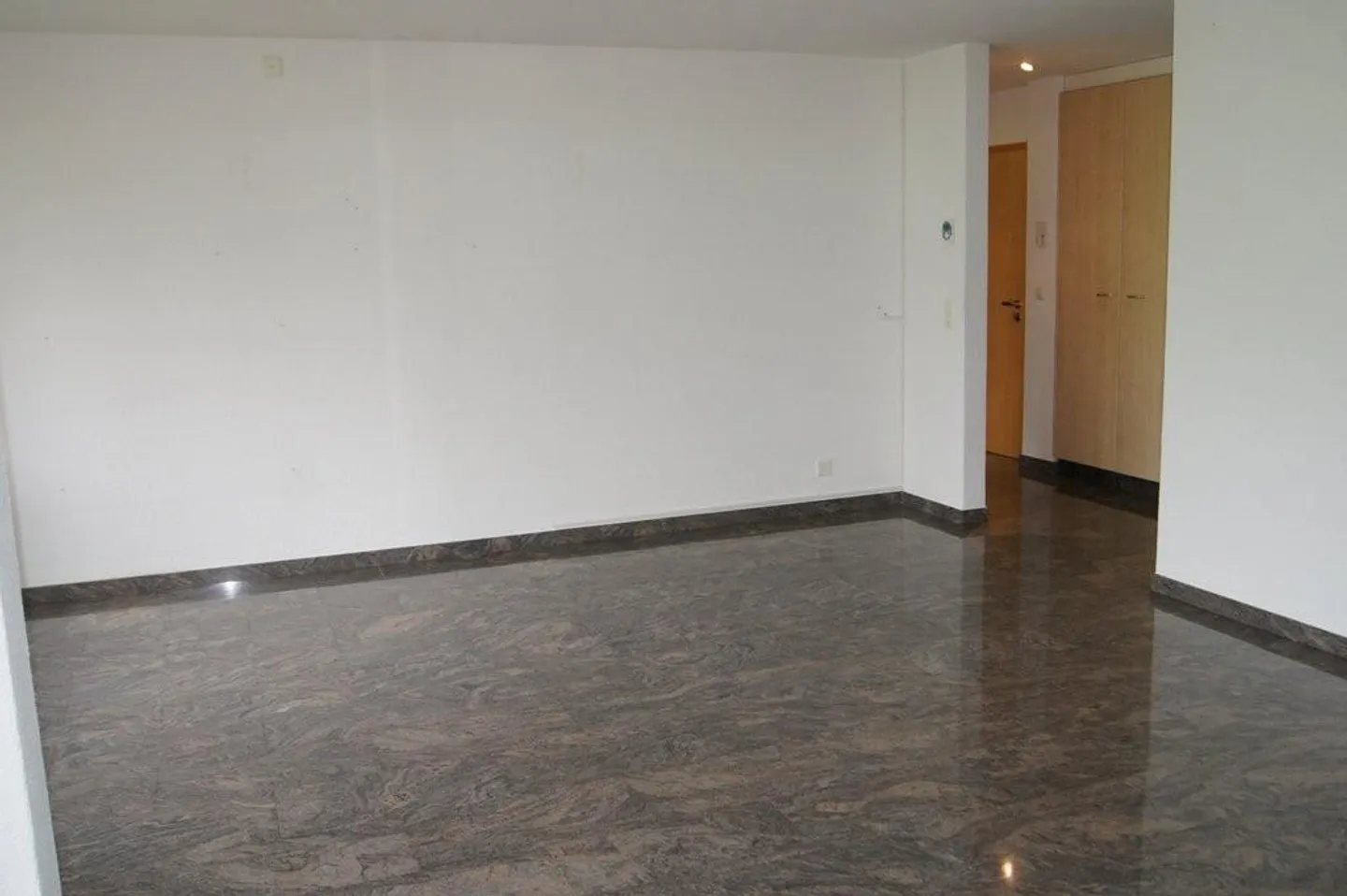 Belle appartement de 3,5 pièces à Kirchberg à louer - Photo 6 sur 11