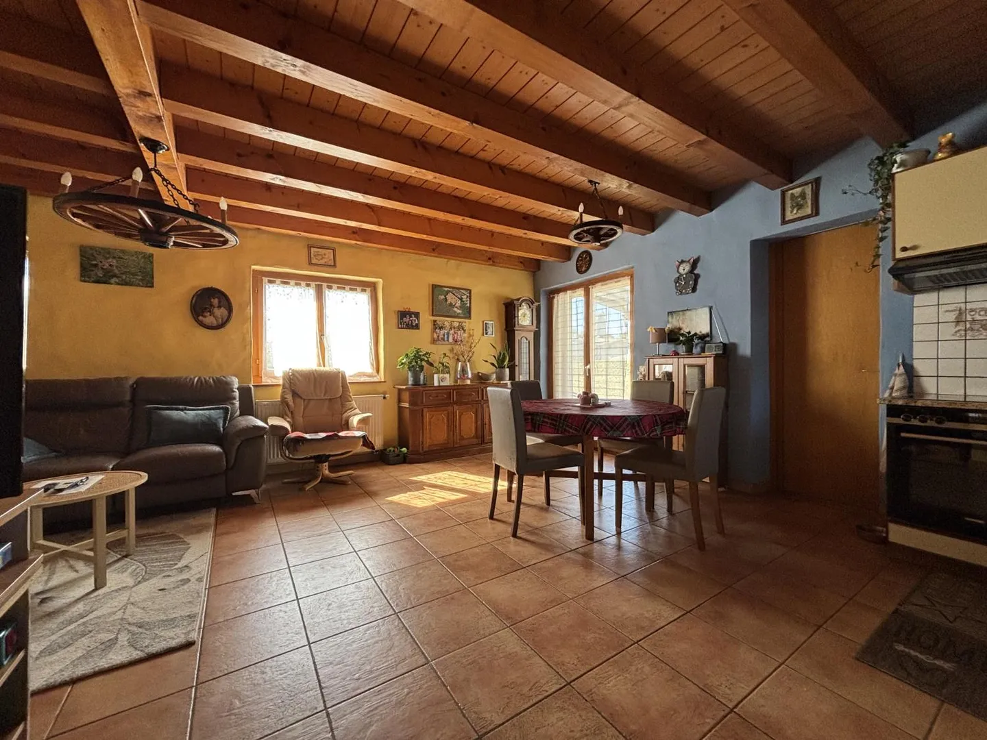 Rare: 2 Houses with Solar System + Heat Pump · Pool · 5 Minutes from Yverdon - Photo 12 of 20